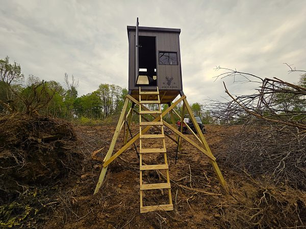 Hunting Blinds Millersburg Elevated Structure Surrounded by Trees and Brush
